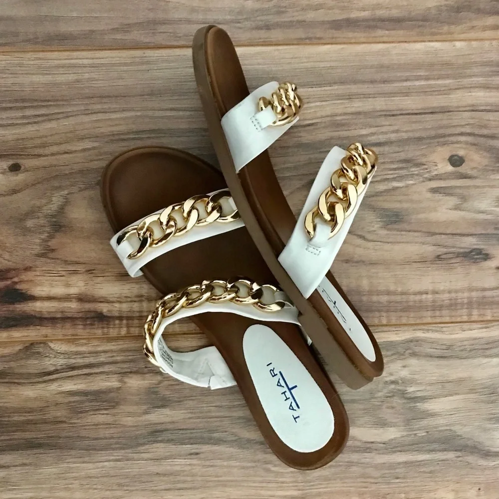 T TAHARI sandals